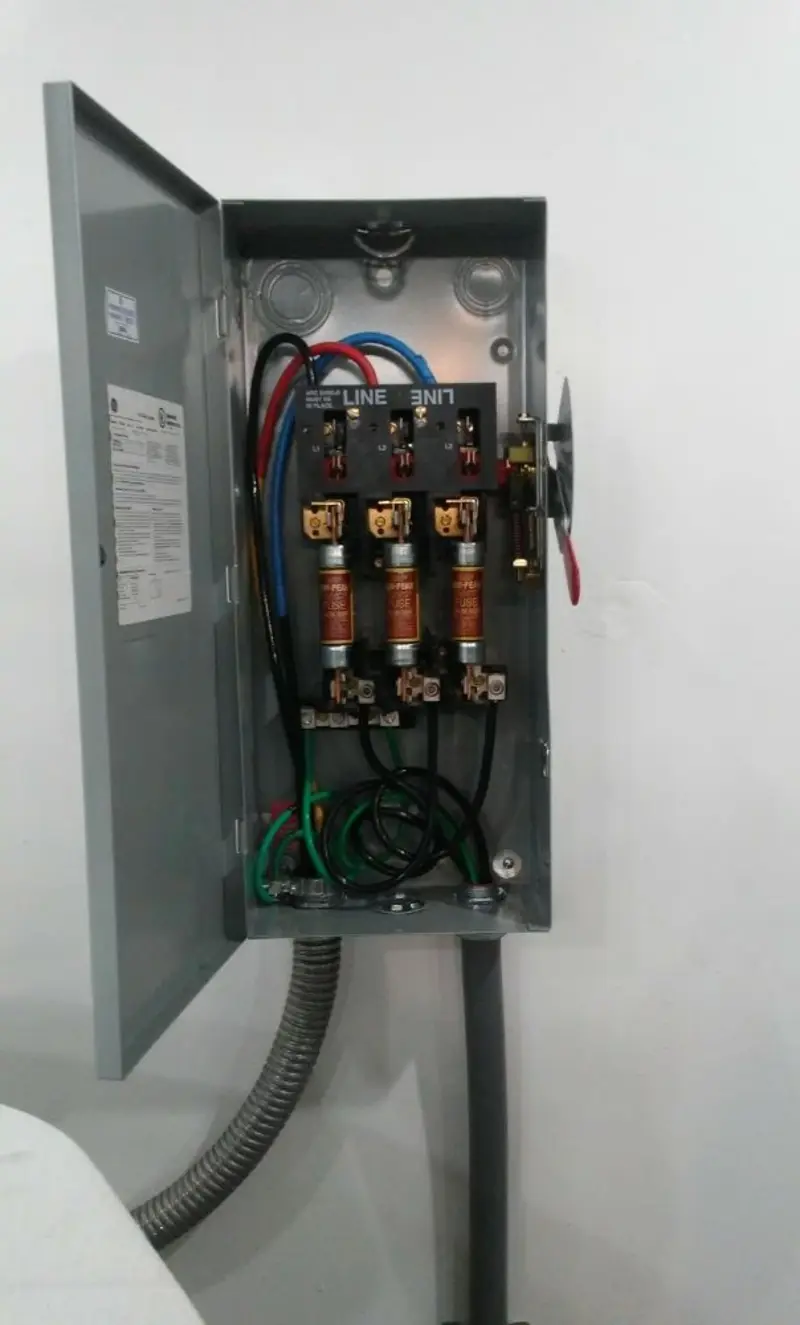 Three-phase disconnect switch installed for Electrical Wiring & Rewiring in Woodbury Heights